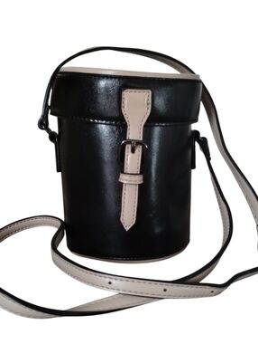 Classic Black & Cream Bucket Drum Style Crossbody Bag